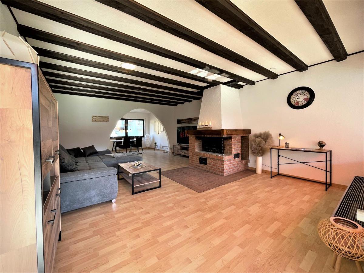 Traumaussicht Kamin Balkon Burgblick 65 Zoll Tv Netflix Sky Joyn Lindenplatz Apartment Bullay Exterior photo